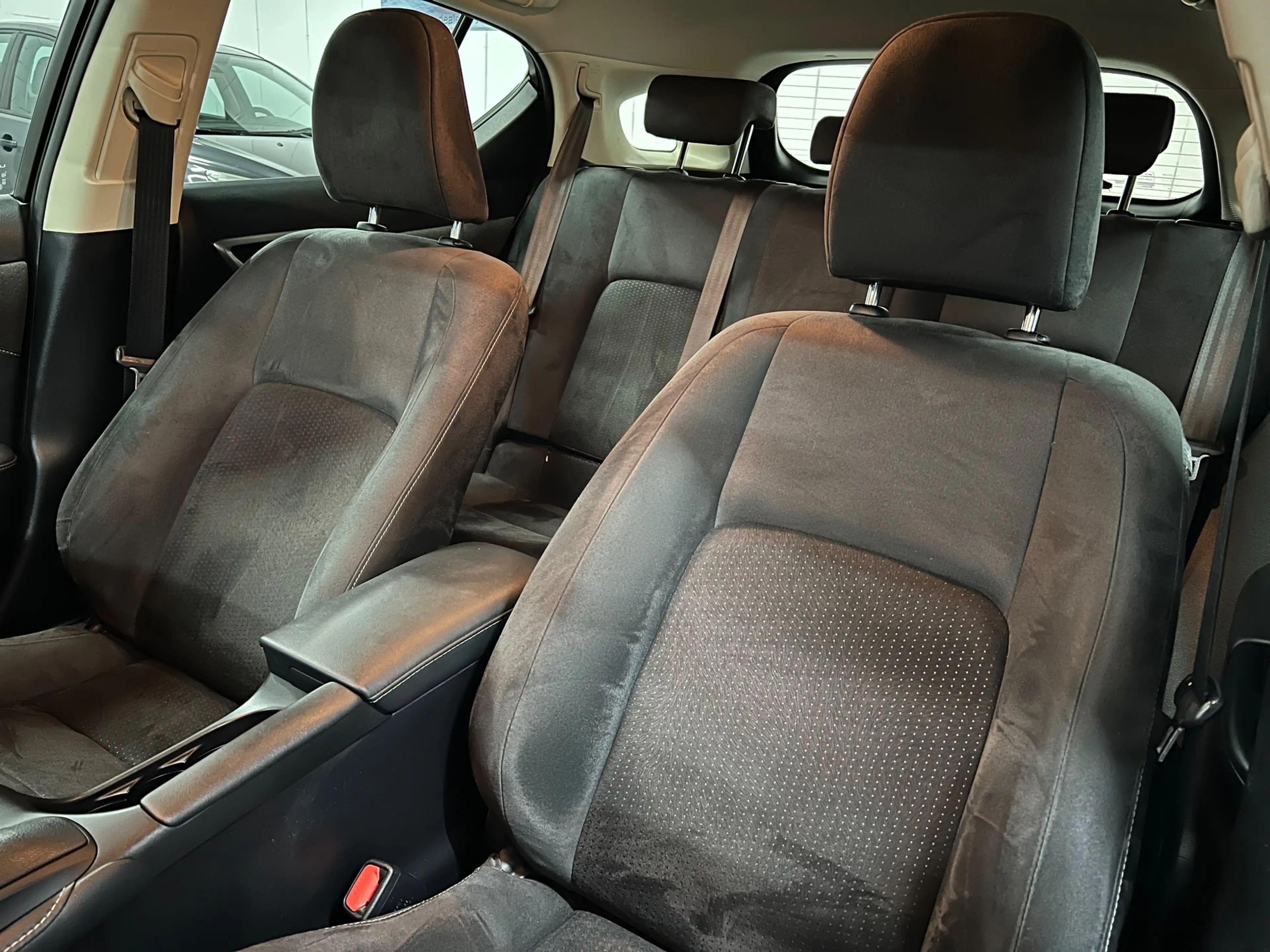 Lexus CT 200h Business Line Hybrid Automaat — photo 22