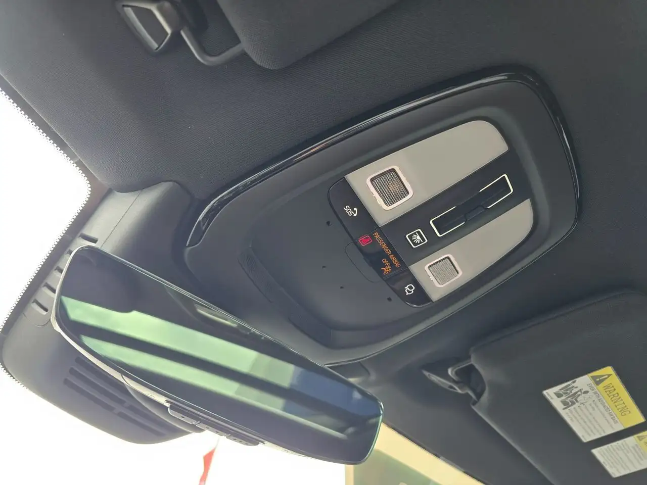 Volvo XC90 снимка Volvo XC90