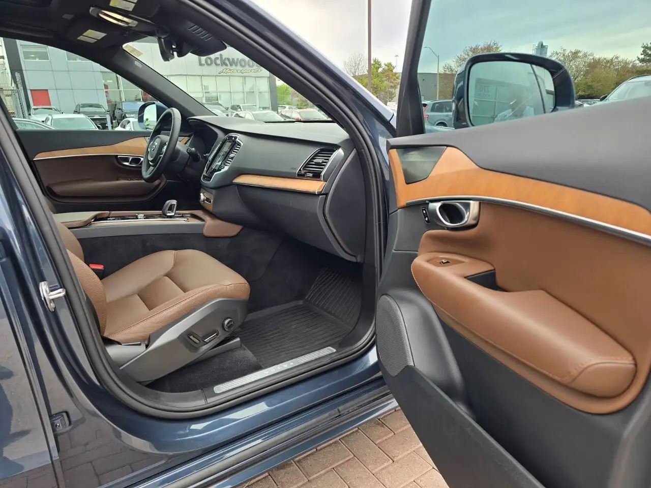 Volvo XC90 снимка Volvo XC90