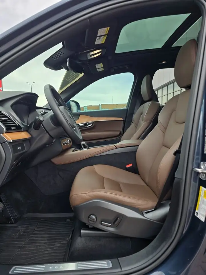 Volvo XC90 снимка Volvo XC90