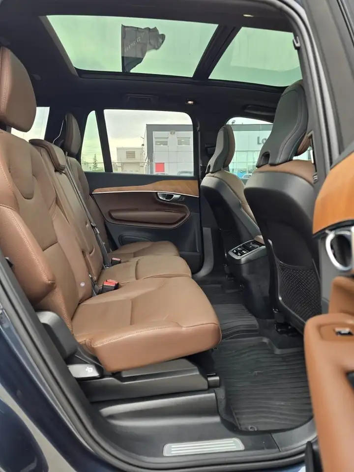 Volvo XC90 снимка Volvo XC90
