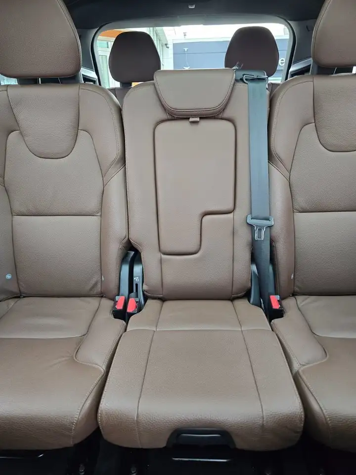 Volvo XC90 снимка Volvo XC90