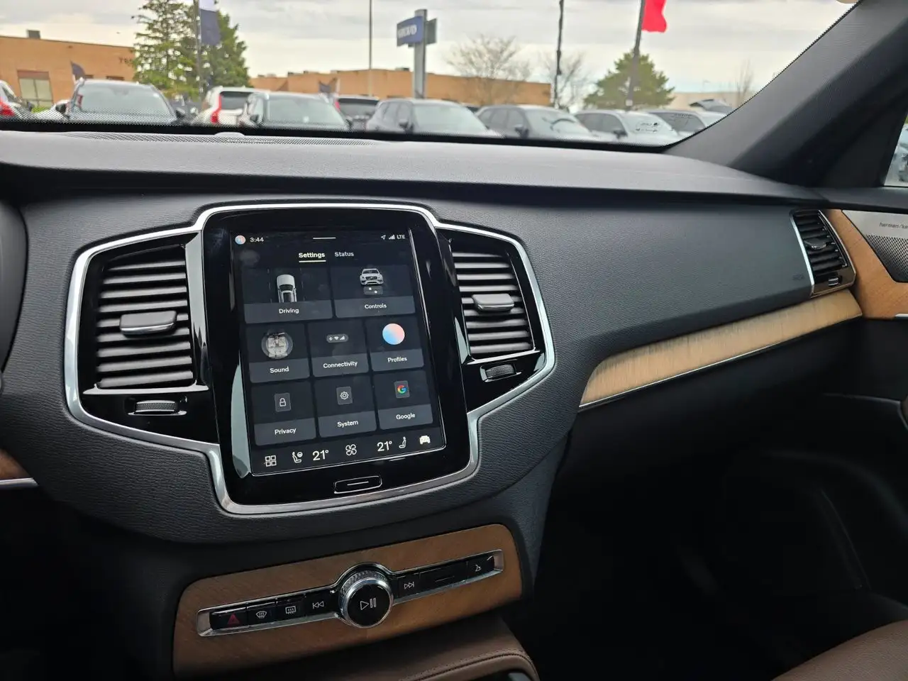 Volvo XC90 снимка Volvo XC90