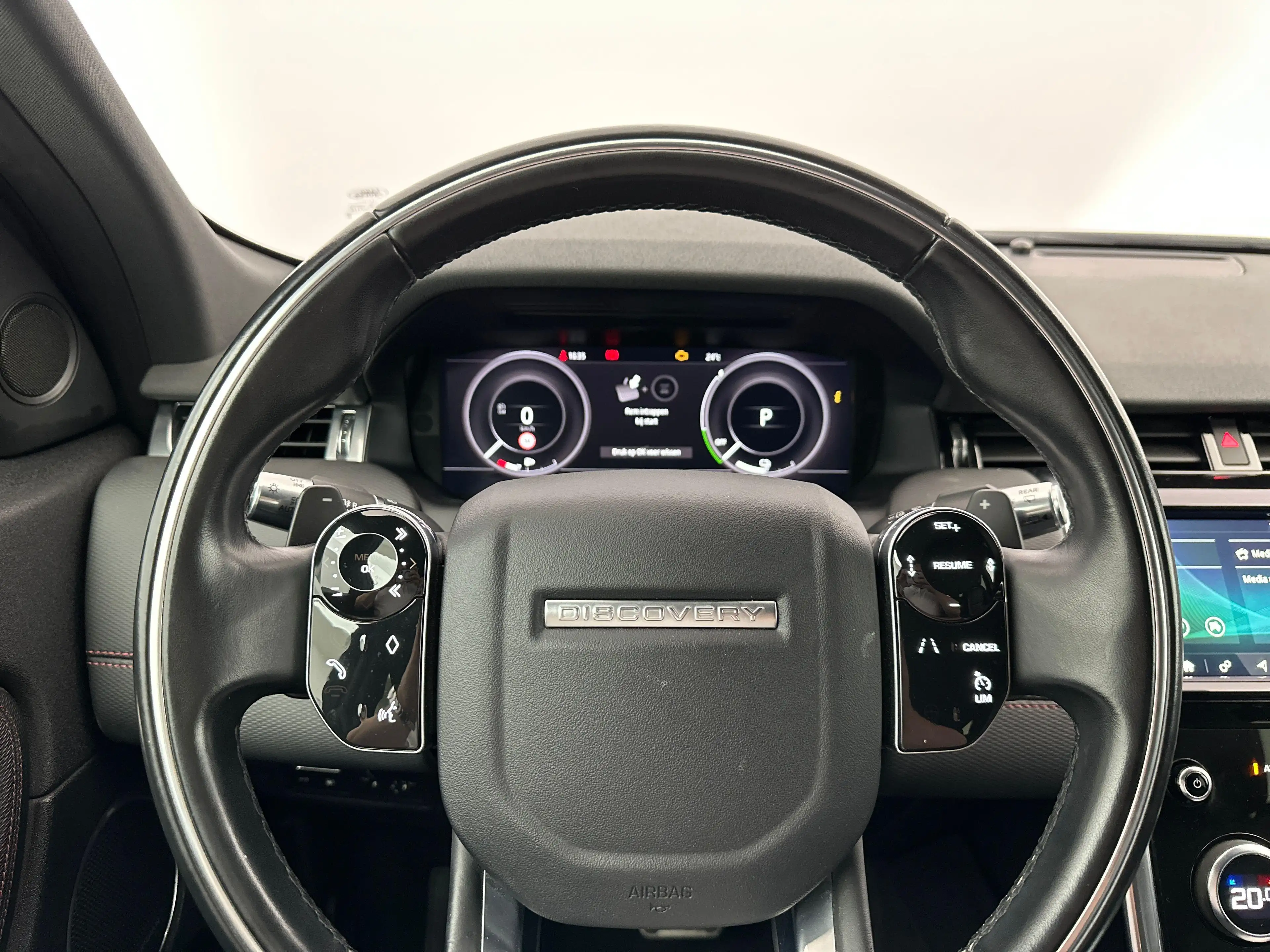 Land Rover Discovery Sport P300e R-Dynamic S AWD Auto. 20 — photo 10