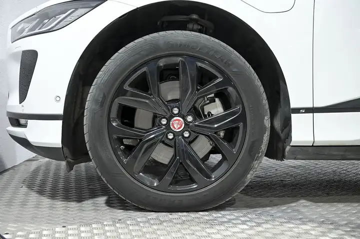 Jaguar I-Pace 2020, foto 14