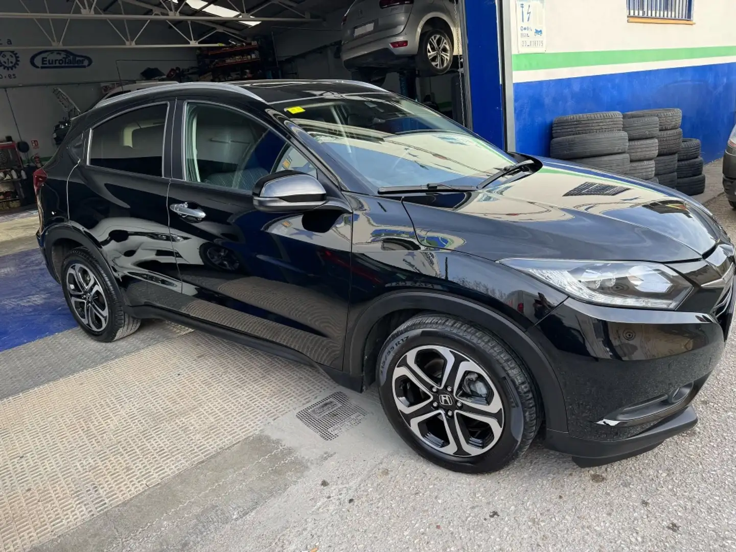 Honda HR-V 1.5 i-VTEC Comfort Negro - 1