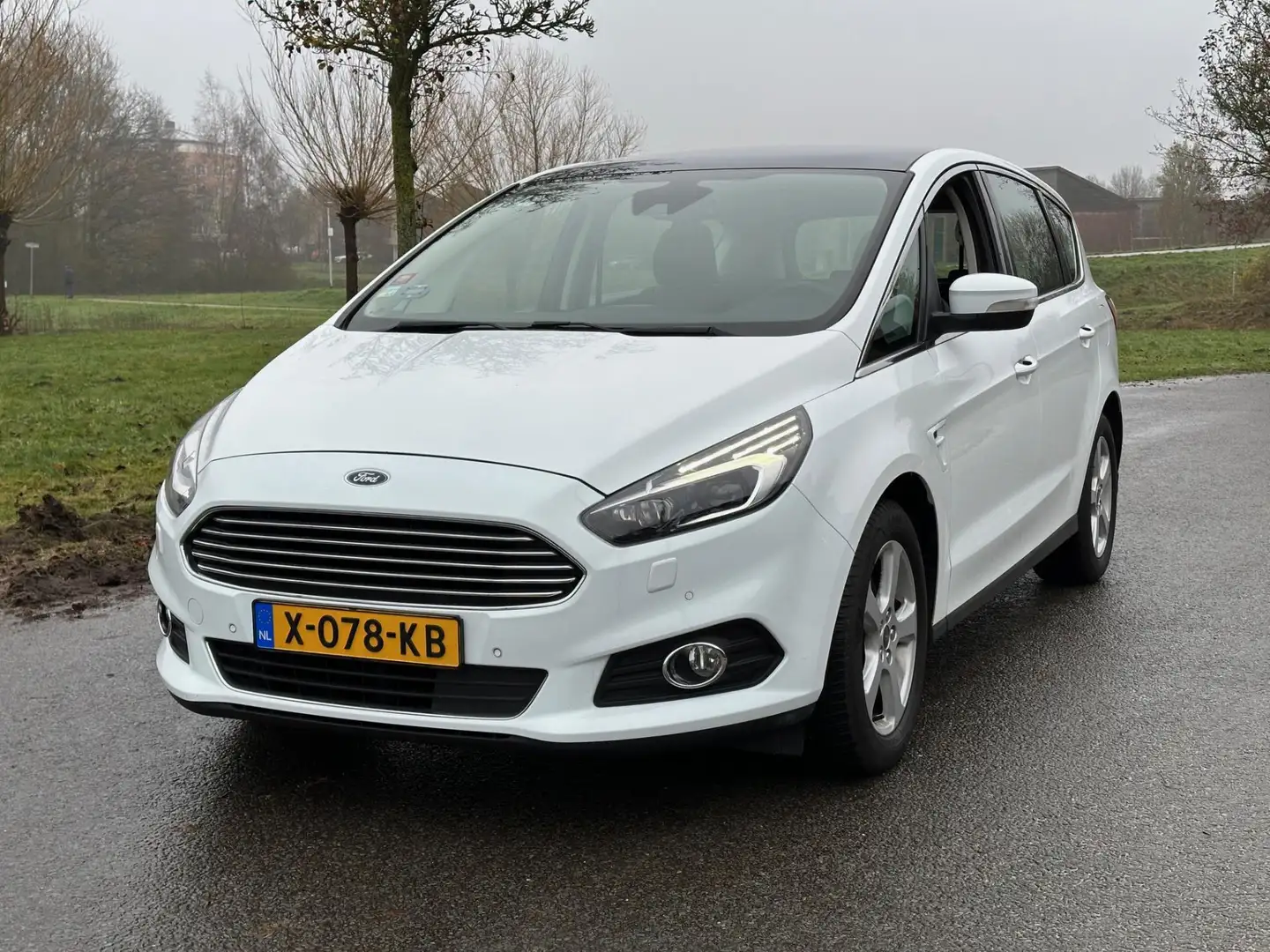Ford S-Max 2.0 Titanium 7pers | Clima | Navi | Cruise | Pano Wit - 2