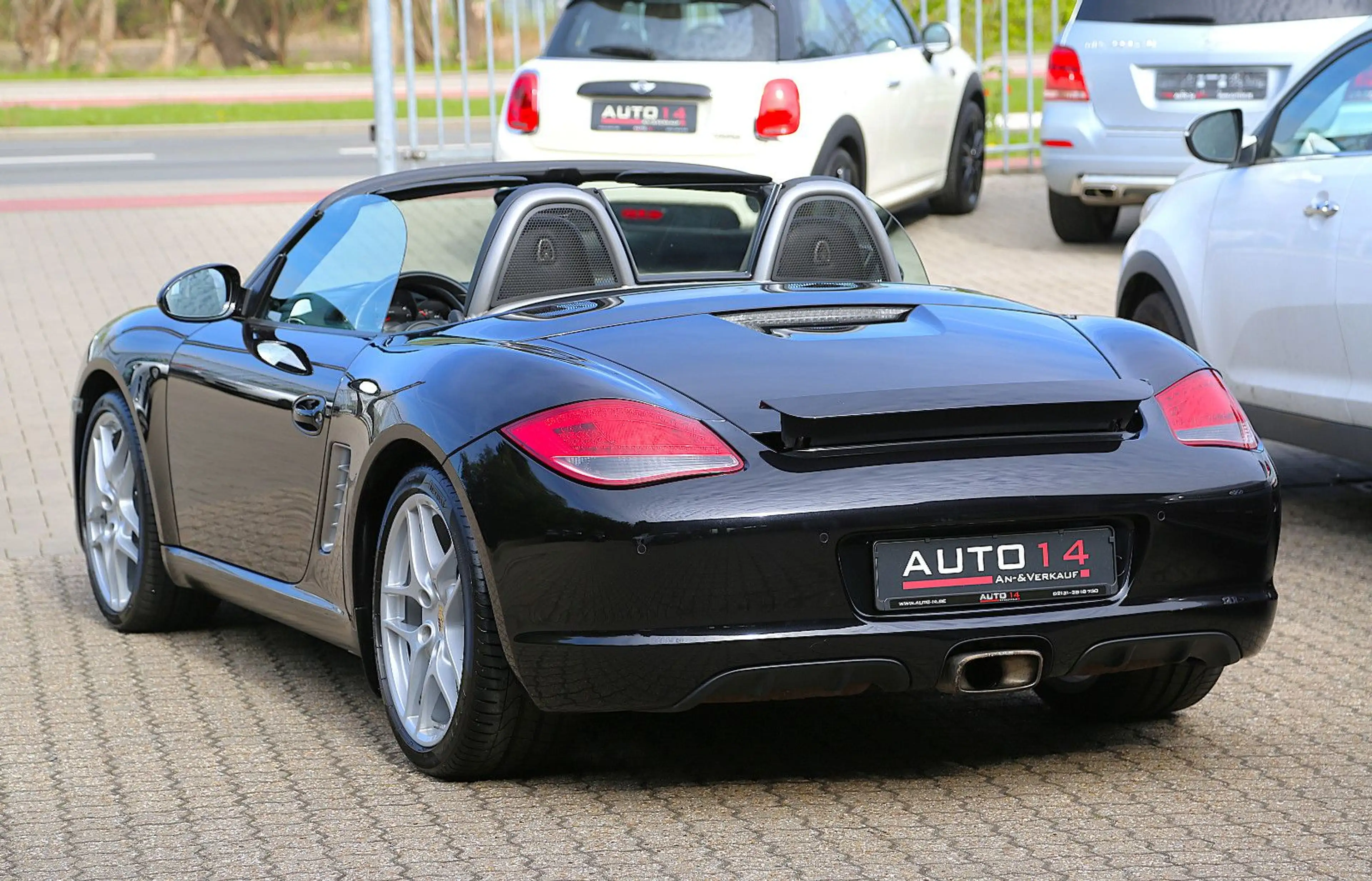 Porsche Boxster 987.2 Navi PASM Bi-Xenon PDC Bose 19" — photo 12