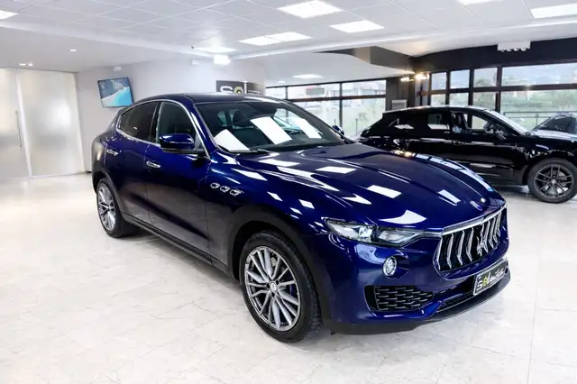 Maserati Levante 3.0 V6 250cv auto my19