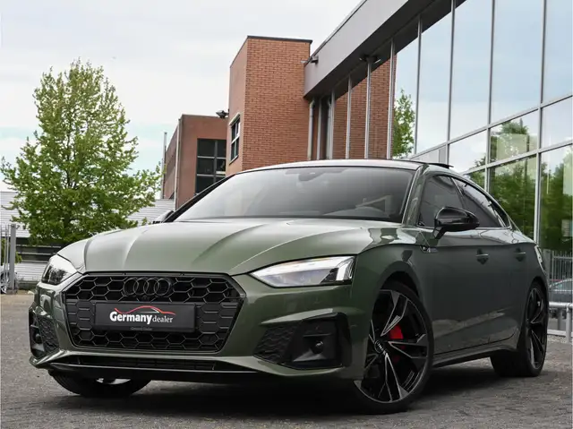 Audi A5 Sportback 40Tfsi 204pk S-Line Black optic District