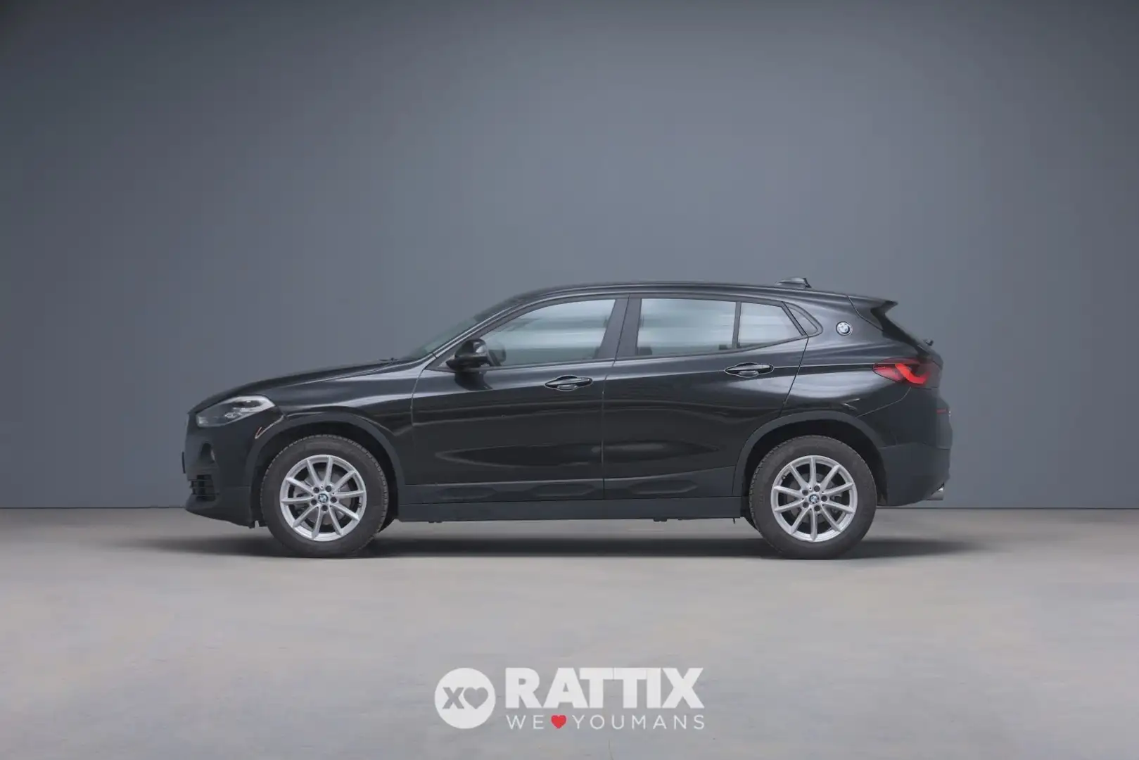 BMW X2 16d 1.5 116CV Business X sDrive Negru - 2