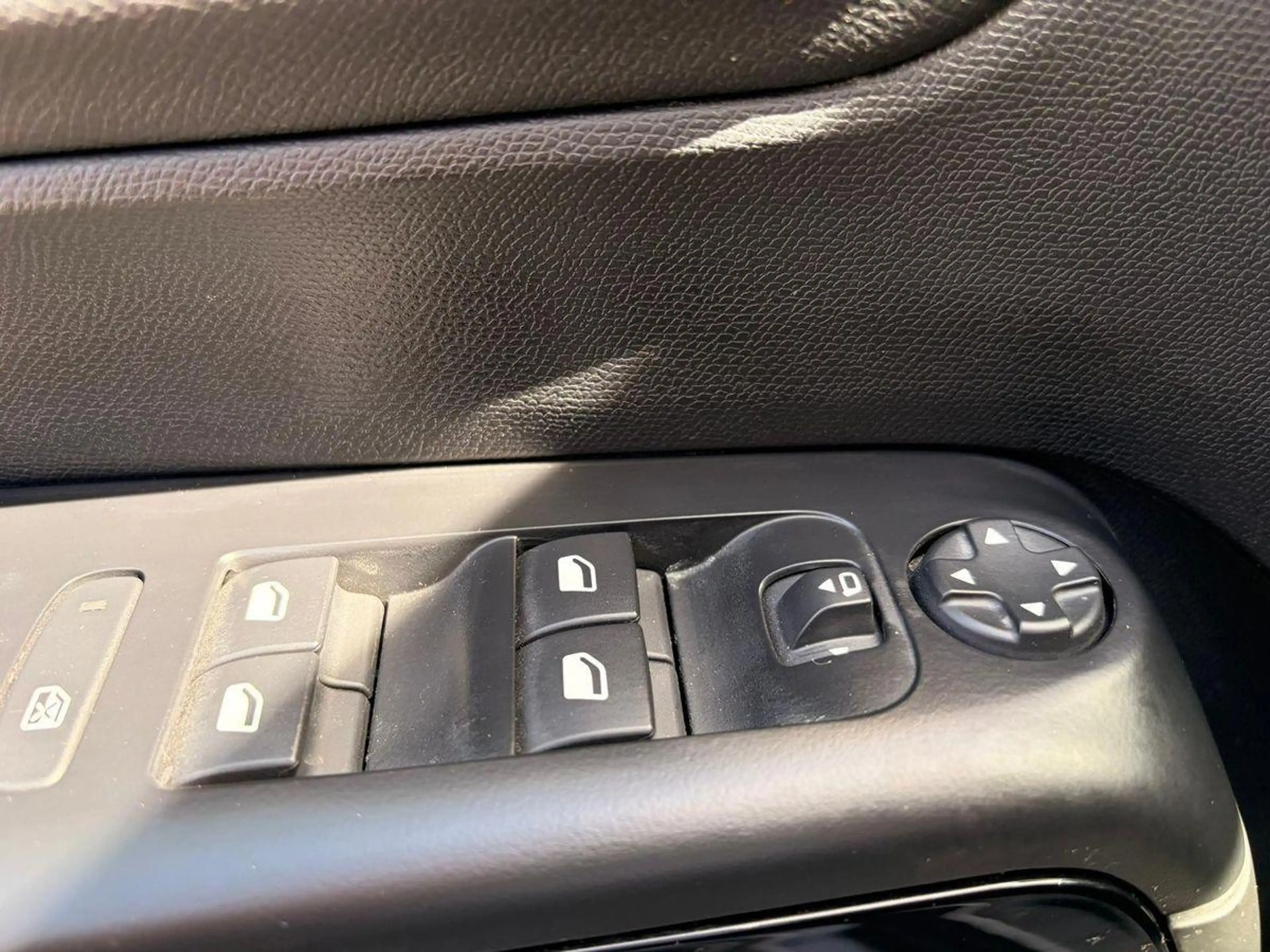 Citroen C5 Aircross Shine 1.5 Blue-HDI *NAVI*ALCANTARA*FULL-LED* — photo 10
