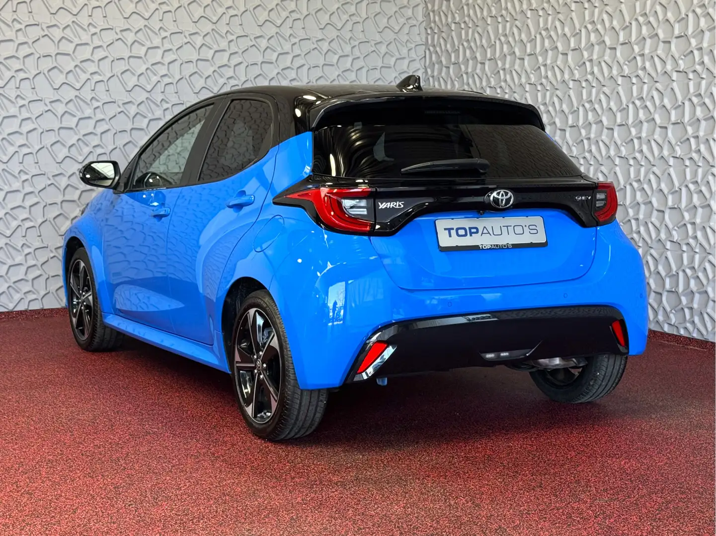 Toyota Yaris 1.5 HYBRID 130PK NIEUWE AUTO LAUNCH EDITION PANO J Blauw - 2