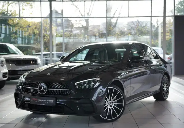 Mercedes-Benz E 300 d 4M Limousine AMG Line *20 *Pano *Night