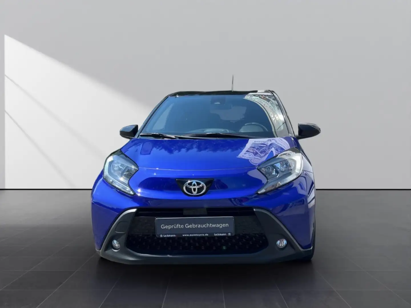 Toyota Aygo X 1,0 Pulse*Kamera*SHZ*CarPlay*DAB*Alu* Blau - 2