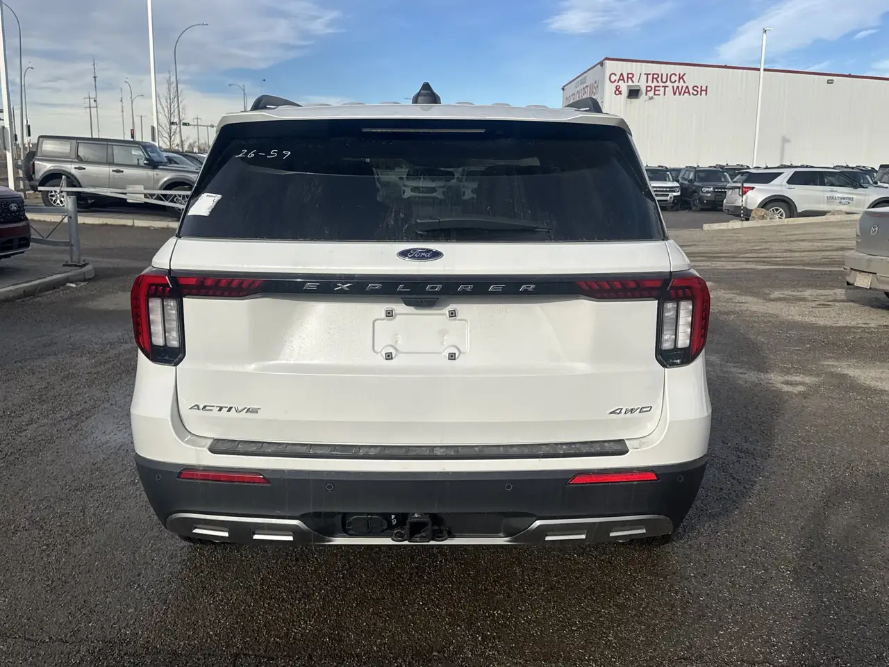 Ford Explorer photo Ford Explorer