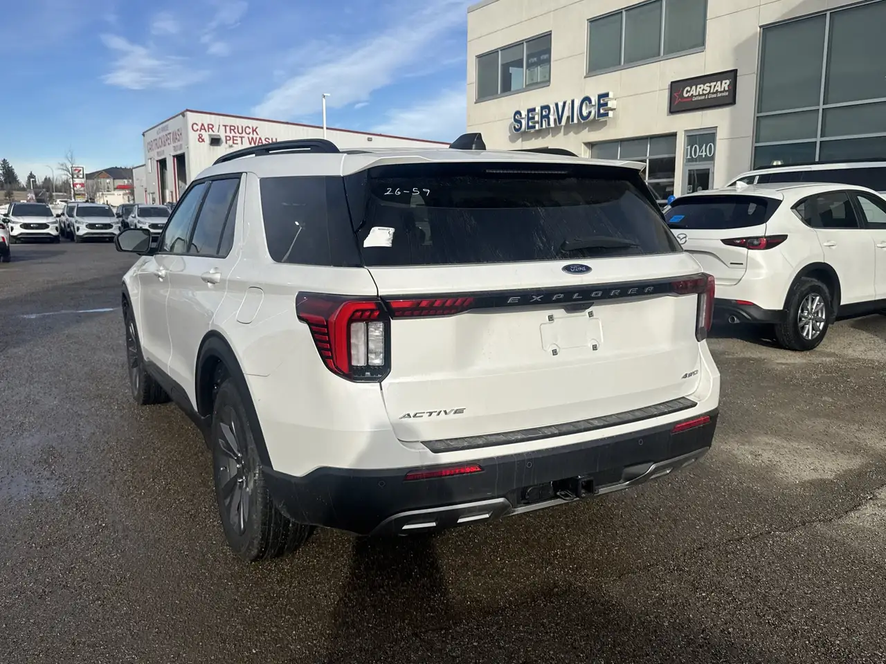 Ford Explorer photo Ford Explorer