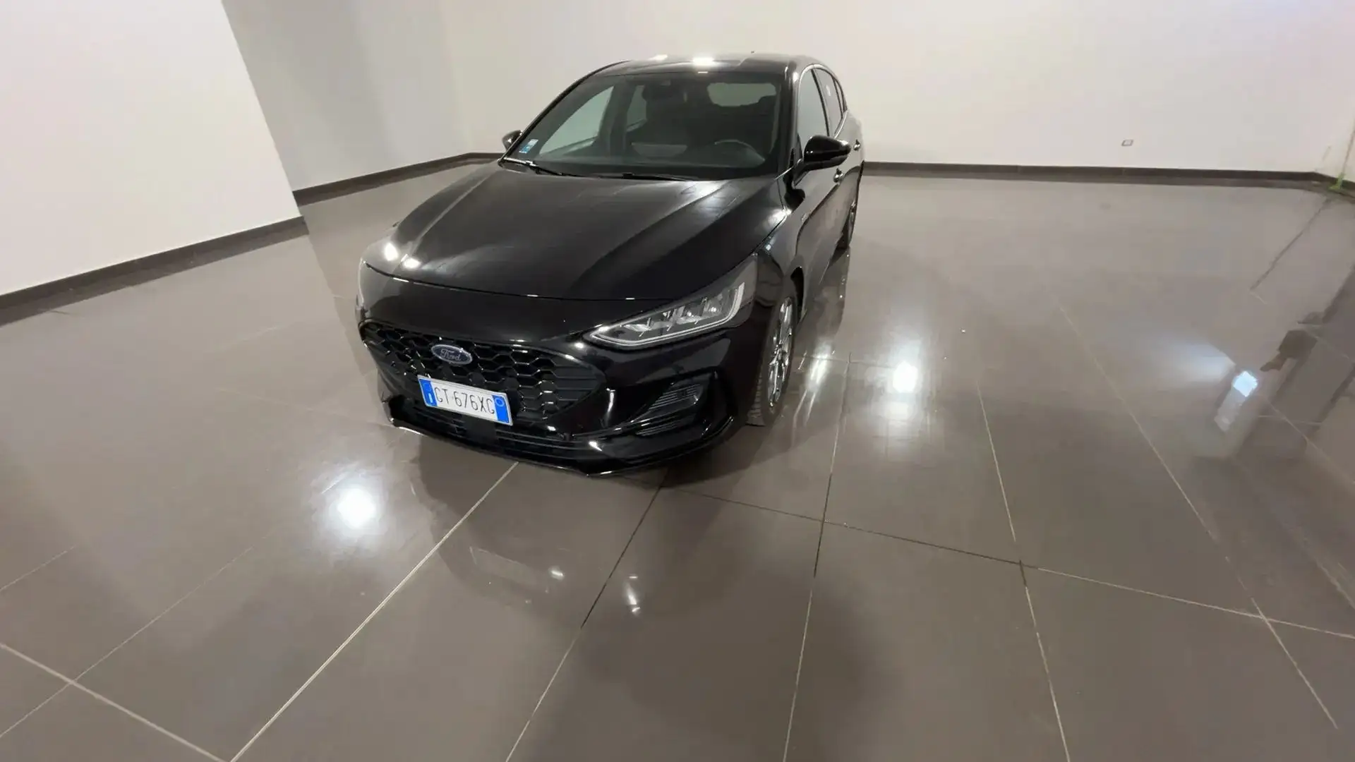 Ford Focus Focus 1.5 ecoblue ST-Line 115cv auto Czarny - 1