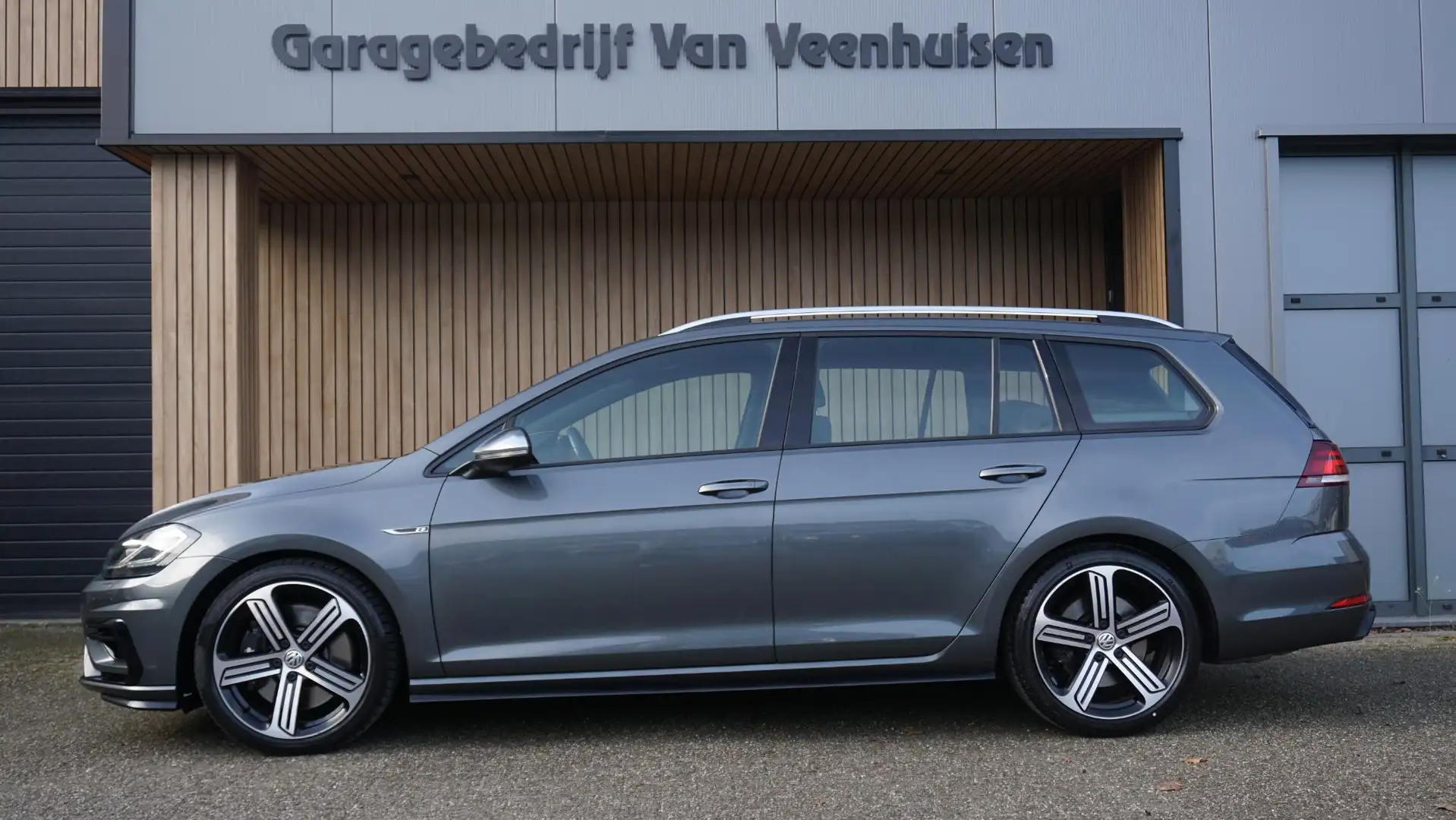 Volkswagen Golf Variant 7.5 R20 2.0 TSI 300pk 4Motion DynAudio Virtual Coc Gri - 2