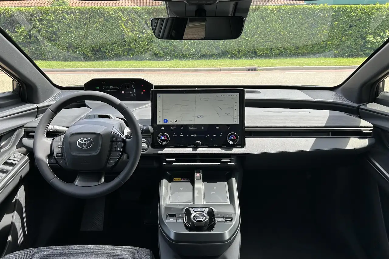 Toyota bZ4X 2026