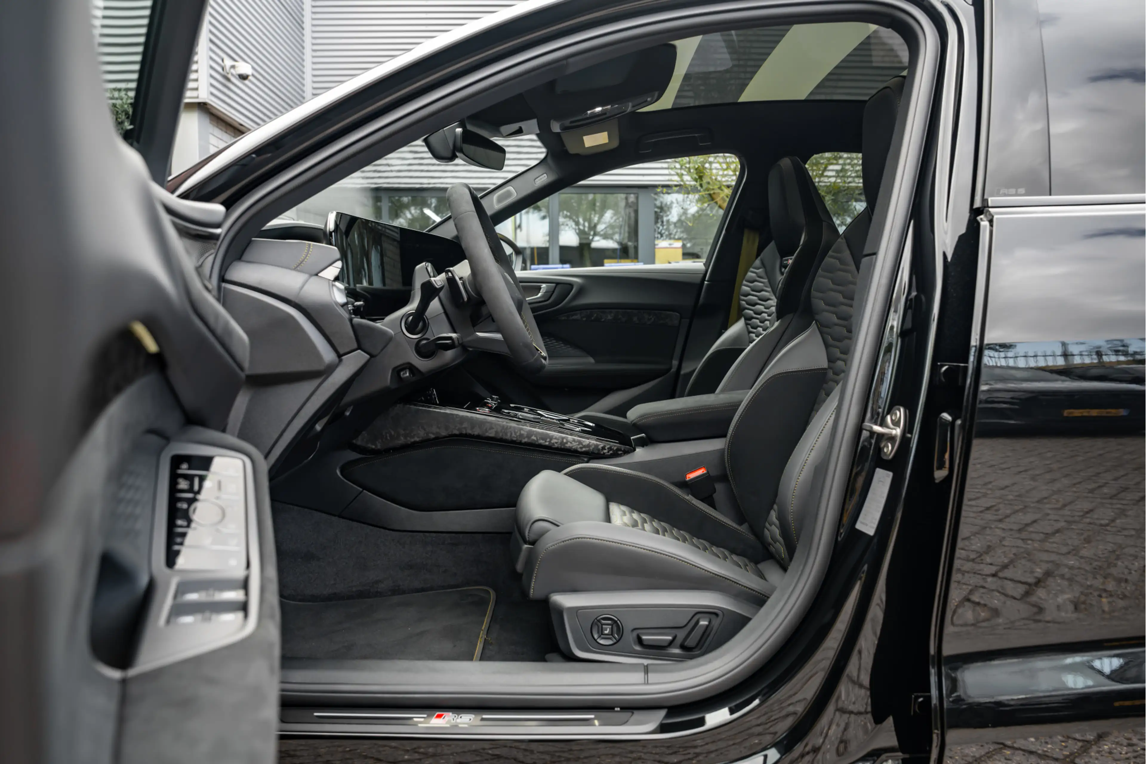 Audi RS5 Limousine 2.9 TFSI 639pk quattro | Keramische remm — photo 6