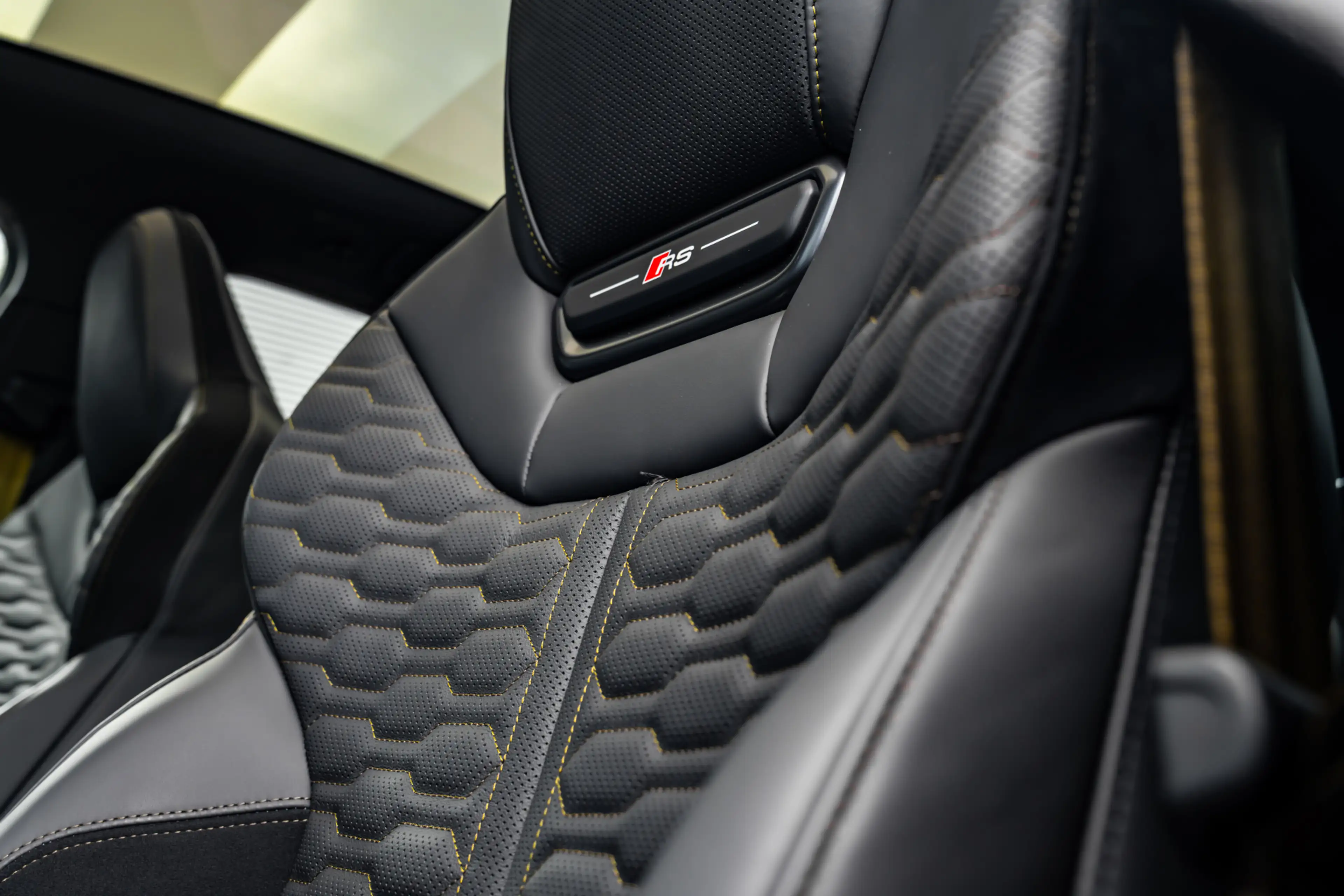 Audi RS5 Limousine 2.9 TFSI 639pk quattro | Keramische remm — photo 9
