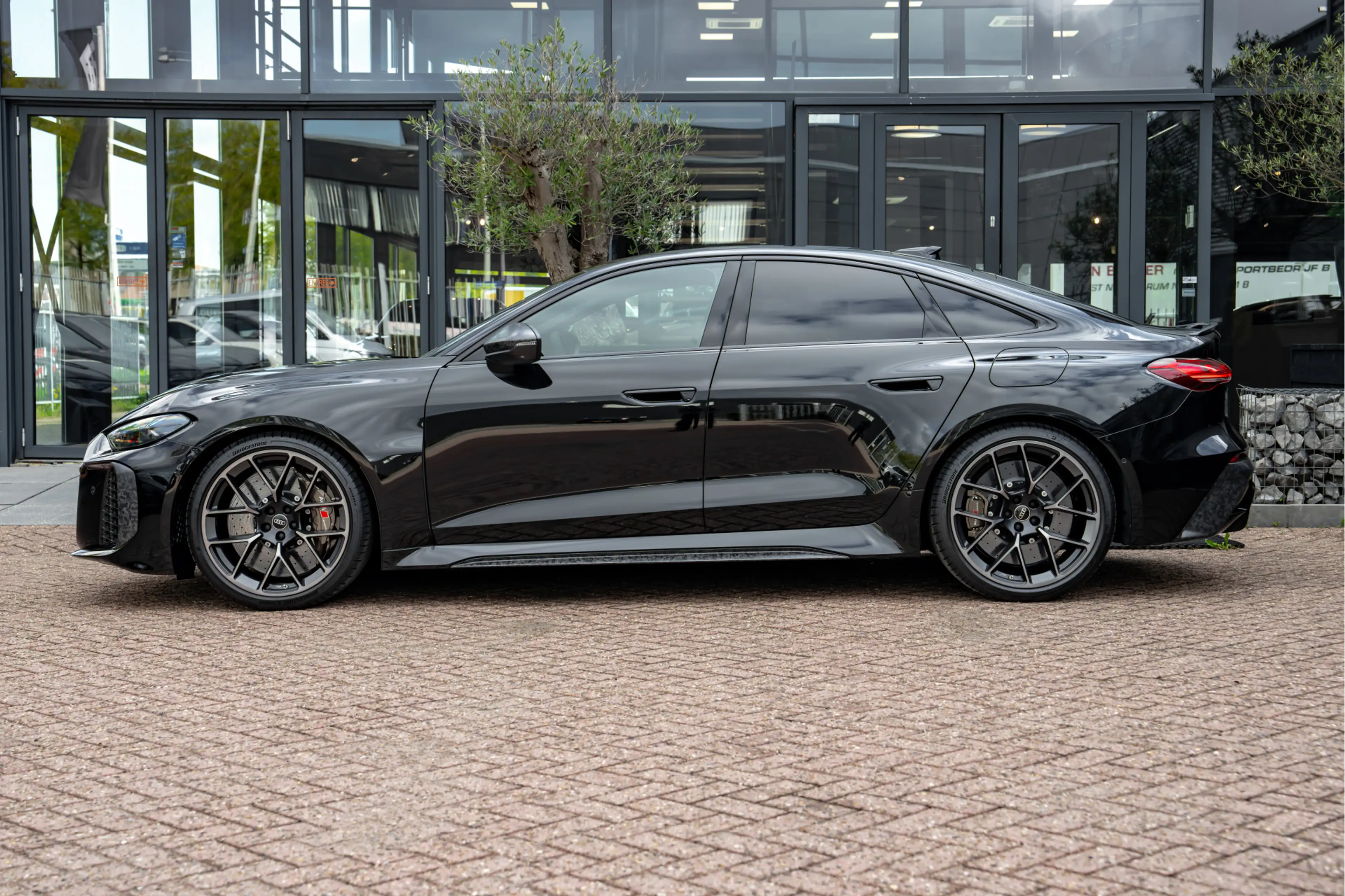 Audi RS5 Limousine 2.9 TFSI 639pk quattro | Keramische remm — photo 3