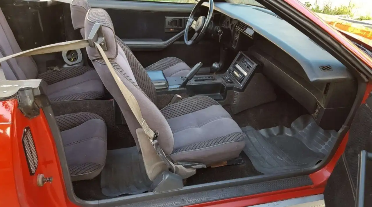 Chevrolet Camaro Z28 5000 V8, foto 4