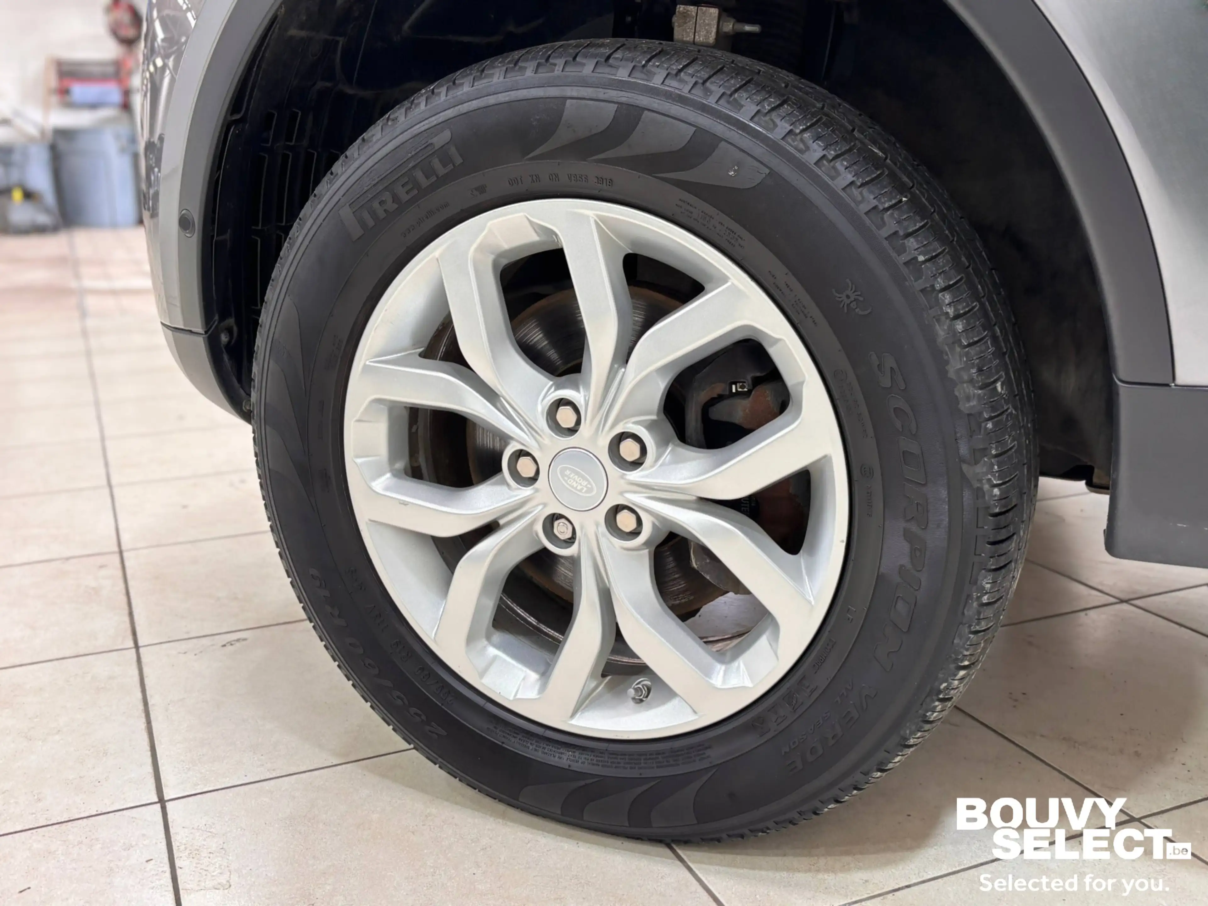 Land Rover Discovery 2.0 SD4 HSE *7PLACES*CARPLAY*CAMÉRA RECUL* — photo 13