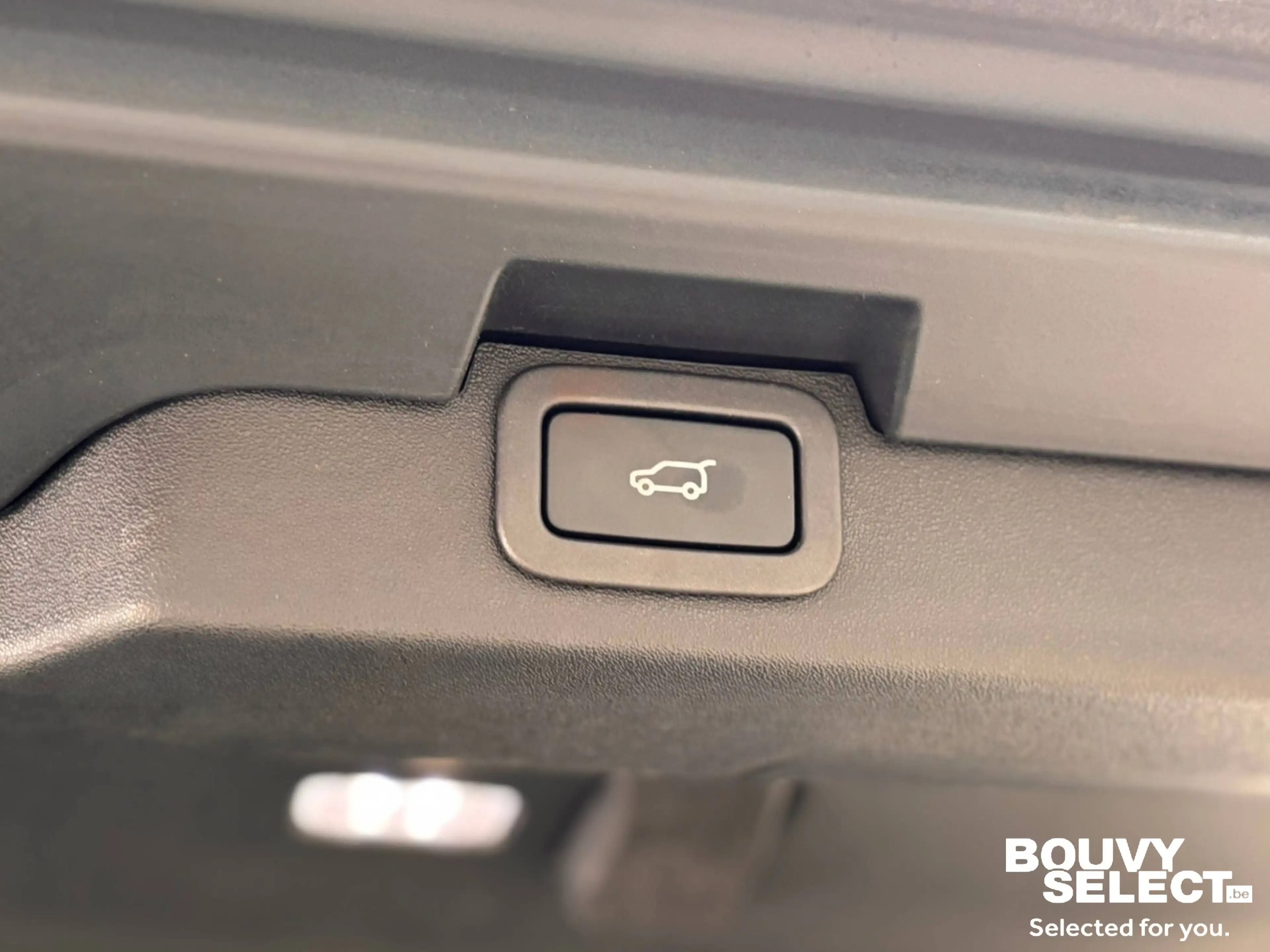 Land Rover Discovery 2.0 SD4 HSE *7PLACES*CARPLAY*CAMÉRA RECUL* — photo 10