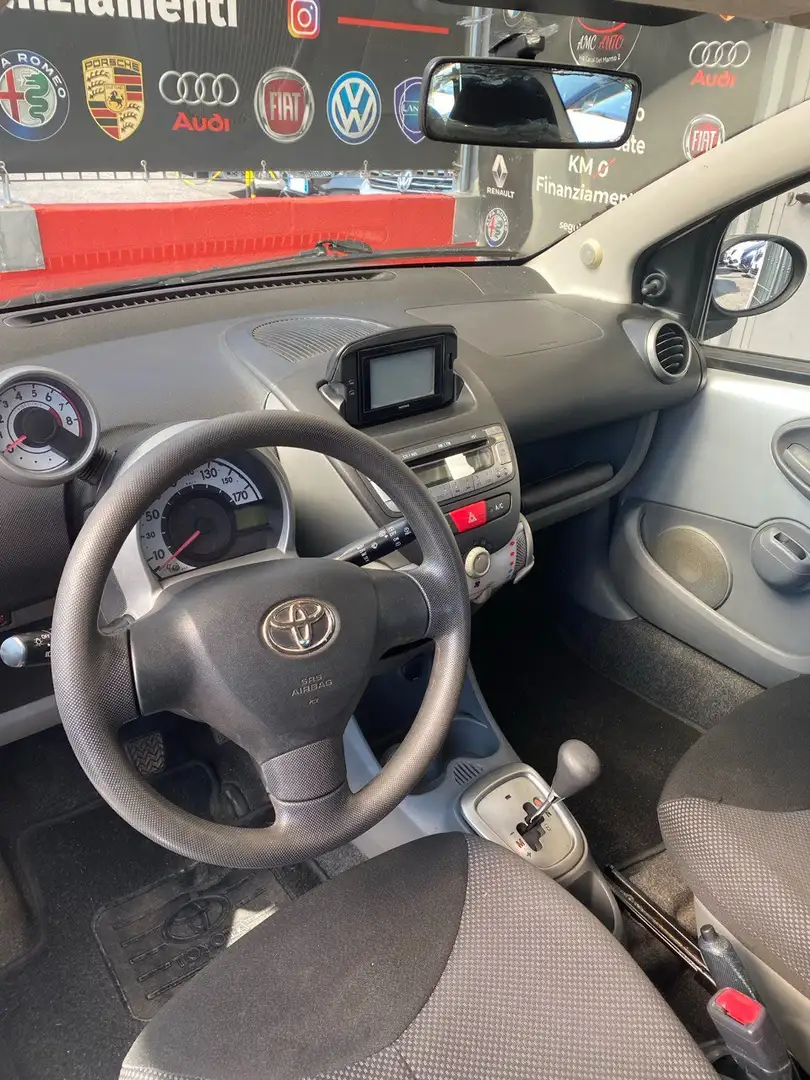 Toyota Aygo Aygo I 2005 3p 1.0 Sol Connect AUTOMATICA Grigio - 2