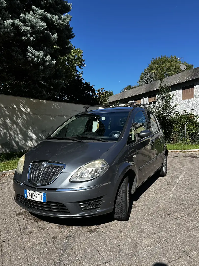 Lancia MUSA 1.3 mjt Poltrona Frau 90cv - 1