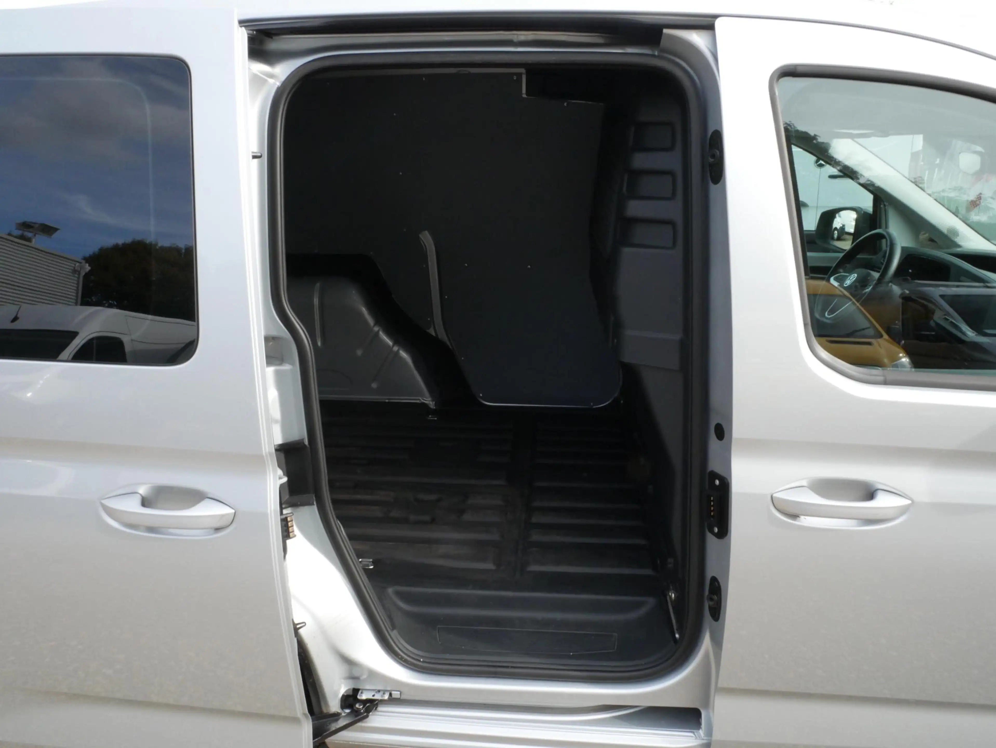 Volkswagen Caddy Cargo 2.0 TDI 120PK L1 DSG Airco Camera — photo 12