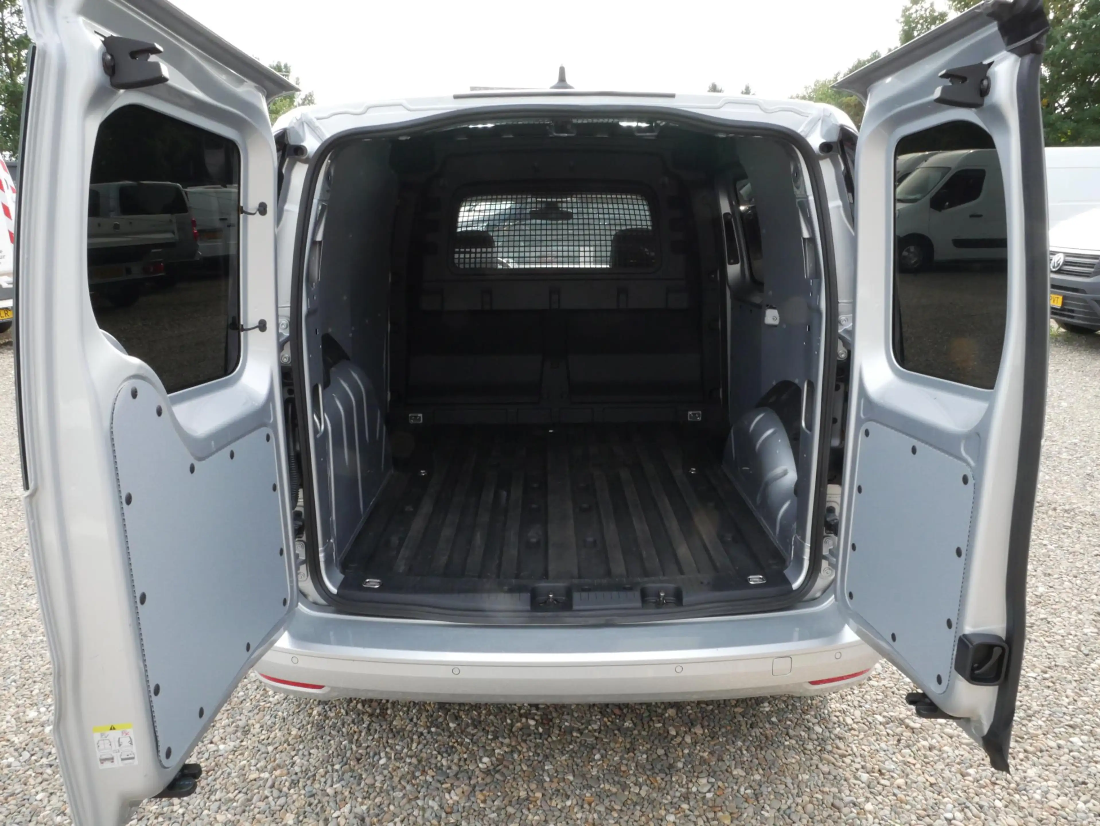 Volkswagen Caddy Cargo 2.0 TDI 120PK L1 DSG Airco Camera — photo 10
