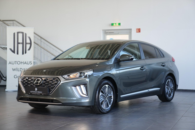 Hyundai IONIQ IONIQ Trend Plug-In Hybrid *AUT*LED*SHZ* — photo 3