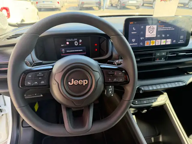 Jeep Avenger view 9