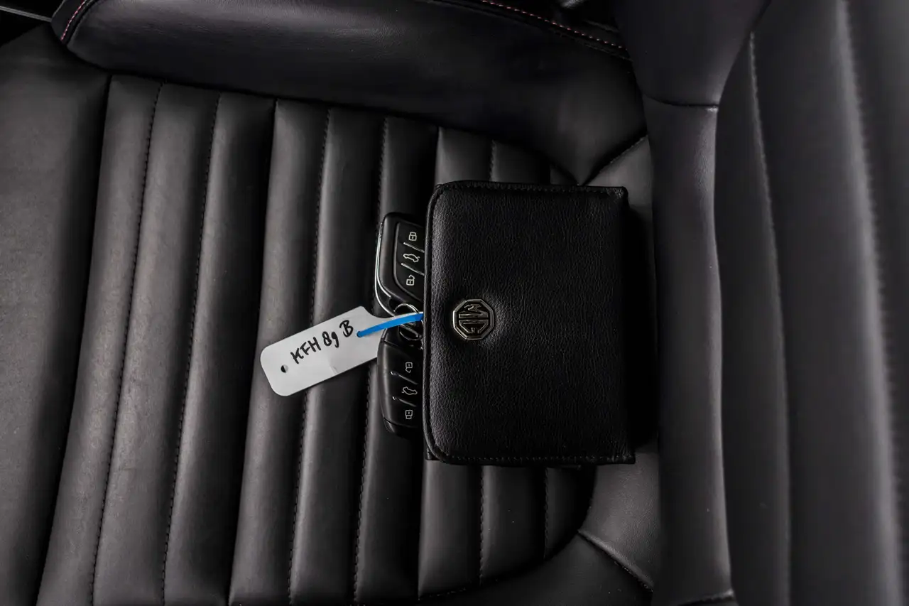 MG EHS 1.5 TGDI Luxury | Pano | SOH 91% | 360° Camera 37