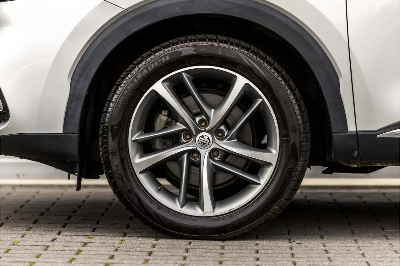 MG EHS 1.5 TGDI Luxury | Pano | SOH 91% | 360° Camera 21