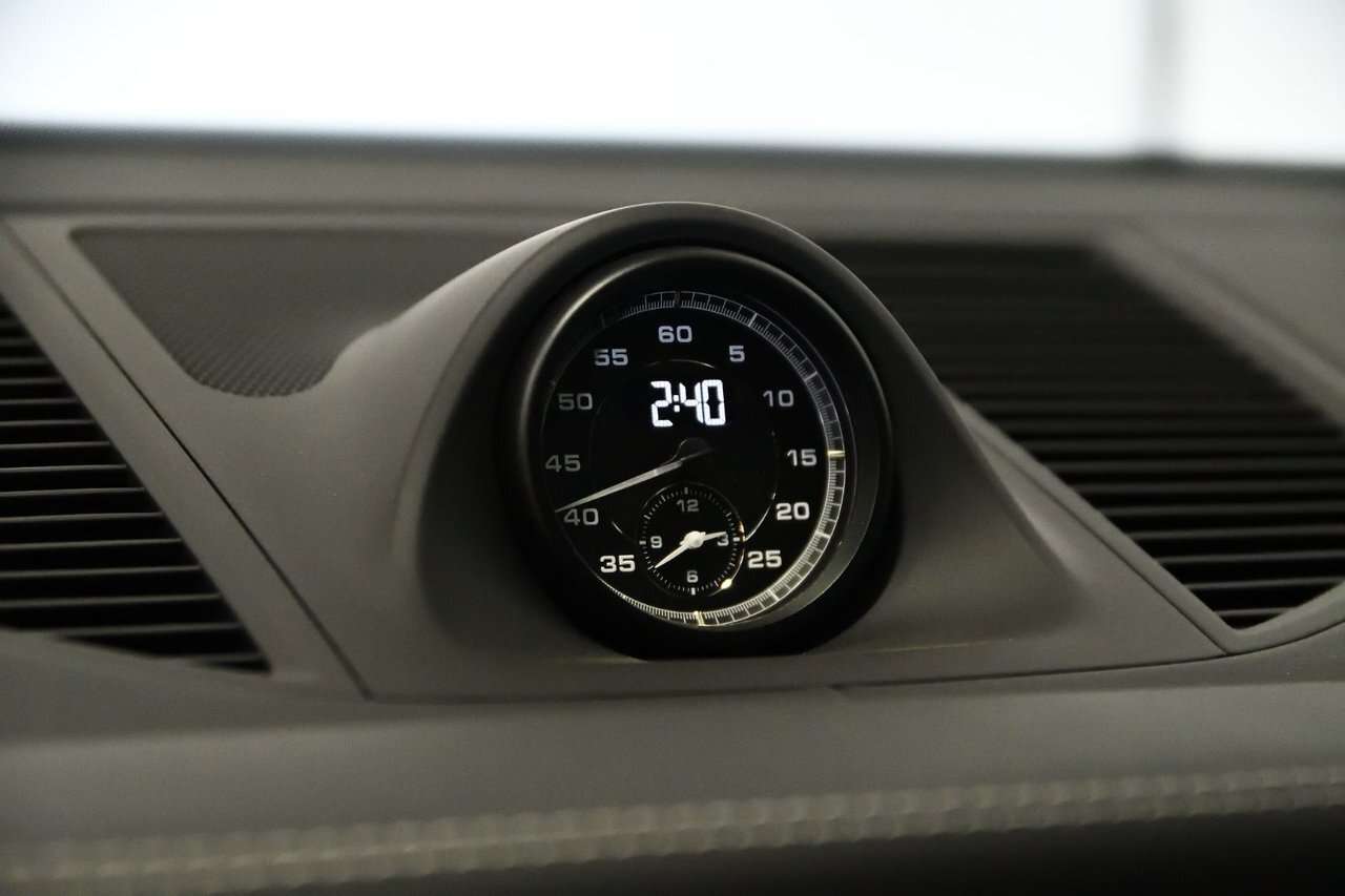 2023 Porsche Macan GTS / Premium + / Sport chrono / Carplay / Vehicle thumb 20