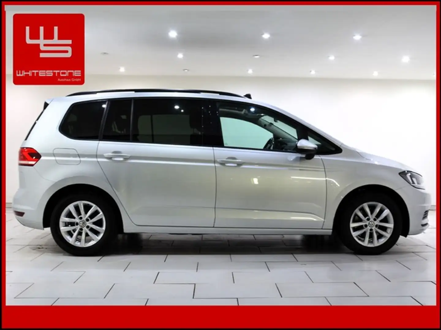 Volkswagen Touran Comfortline / Aut / 7 Sitze / Panorama / Argento - 2