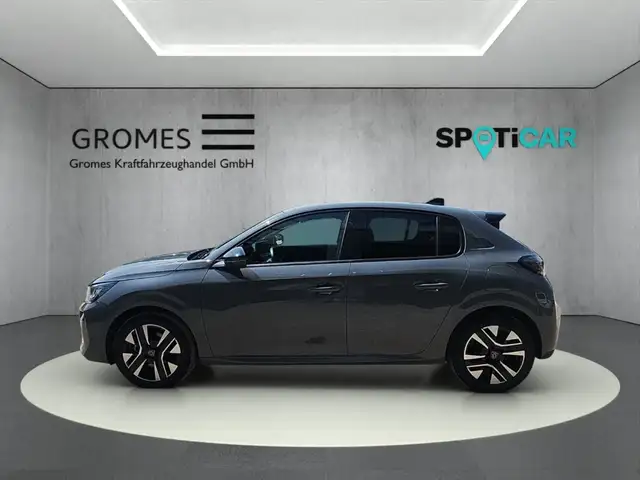 Peugeot 208 view 6