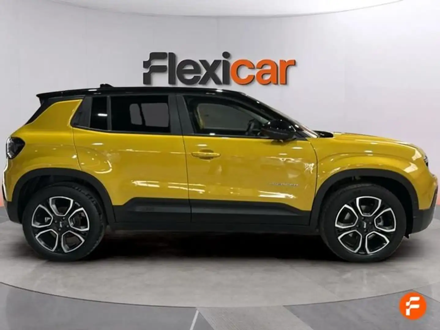 Jeep Avenger BEV 115kW (156CV) Summit Amarillo - 2