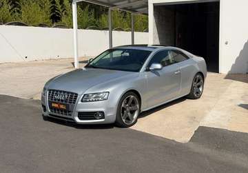 4.2 V8 FSI Quattro Ambition Luxe Tiptronic A 7 pl