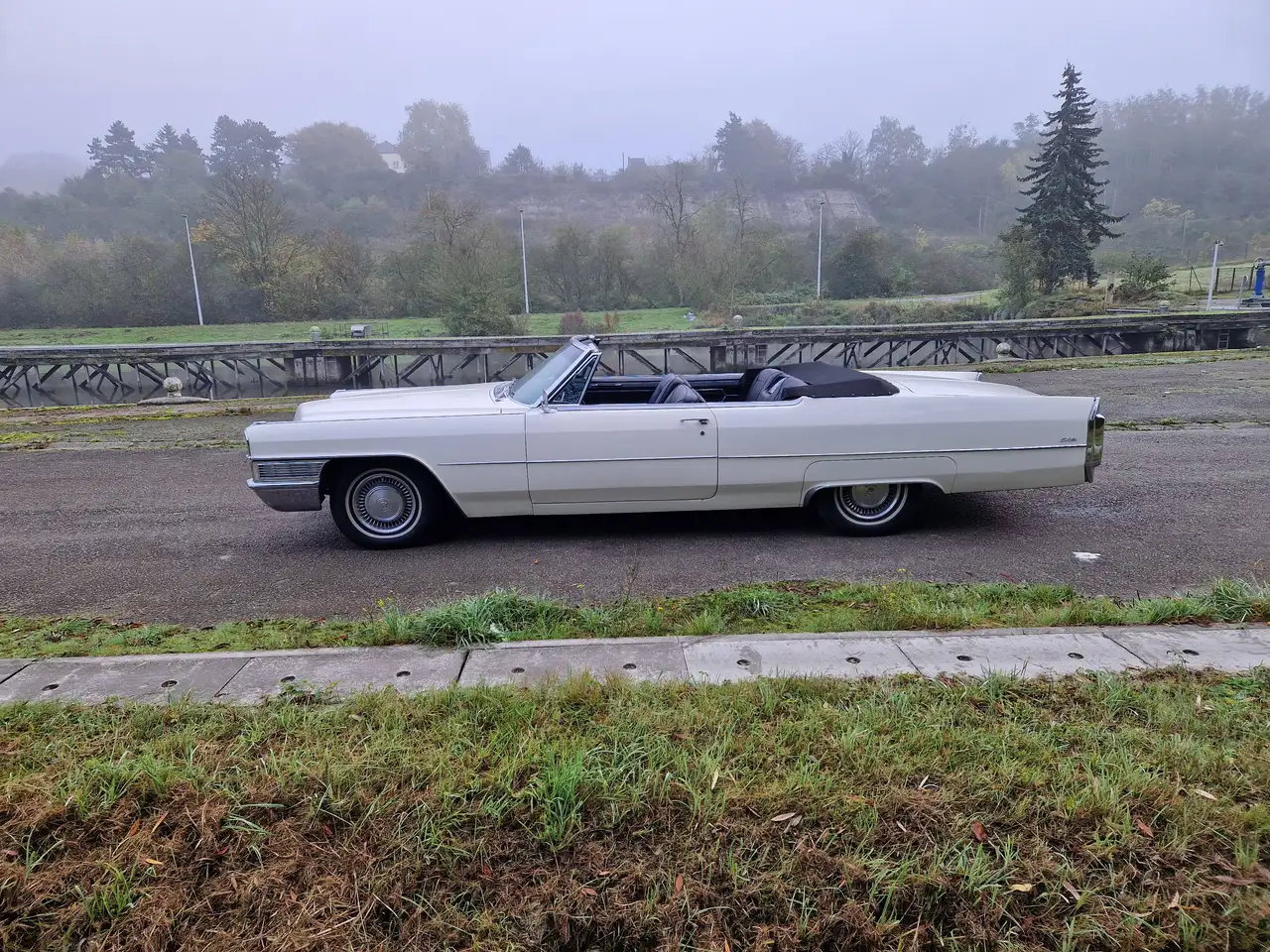 Cadillac Deville, foto 8