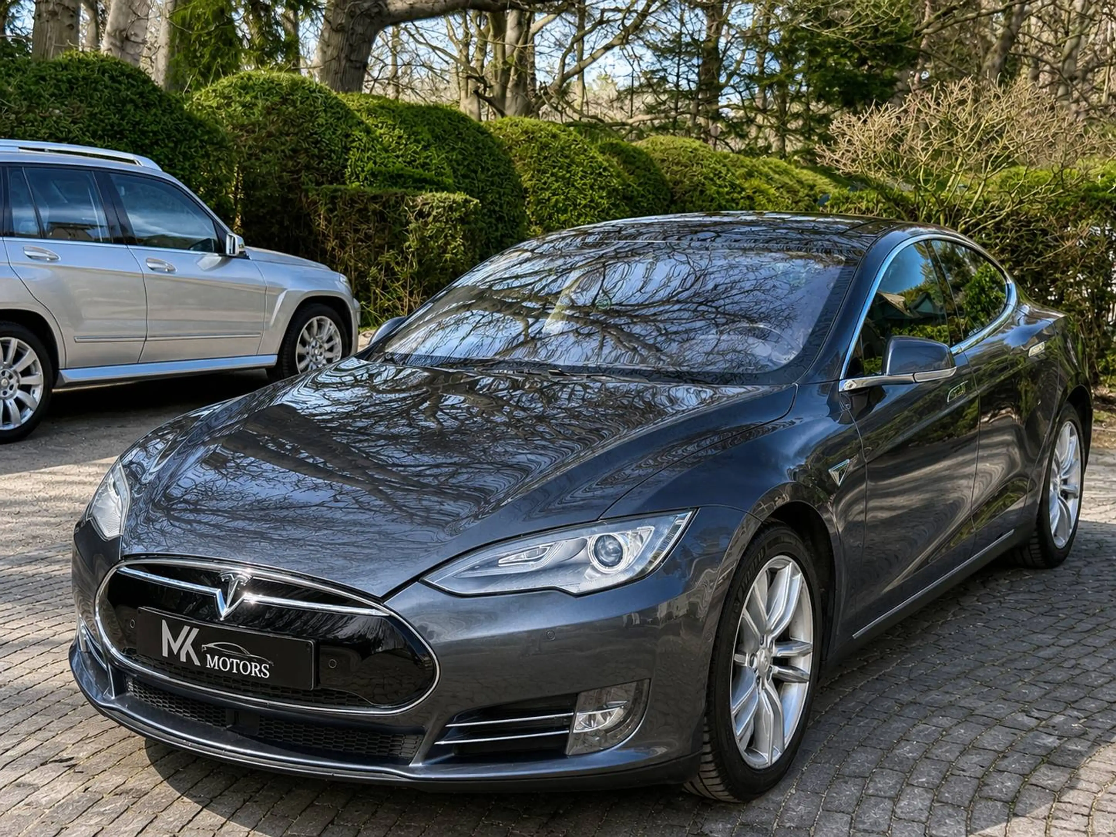 Tesla Model S 85D Dual Motor | Autopilot | Pano | Air Suspension | Premium — photo 3