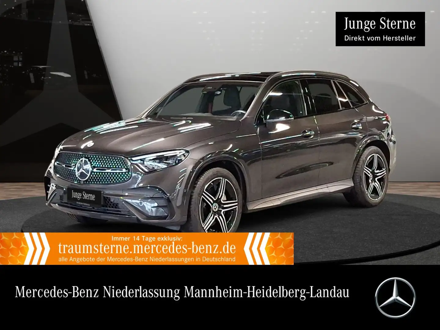 Mercedes-Benz GLC 300 4M AMG+NIGHT+PANO+360+AHK+TOTW+KEYLESS+9G Grau - 1