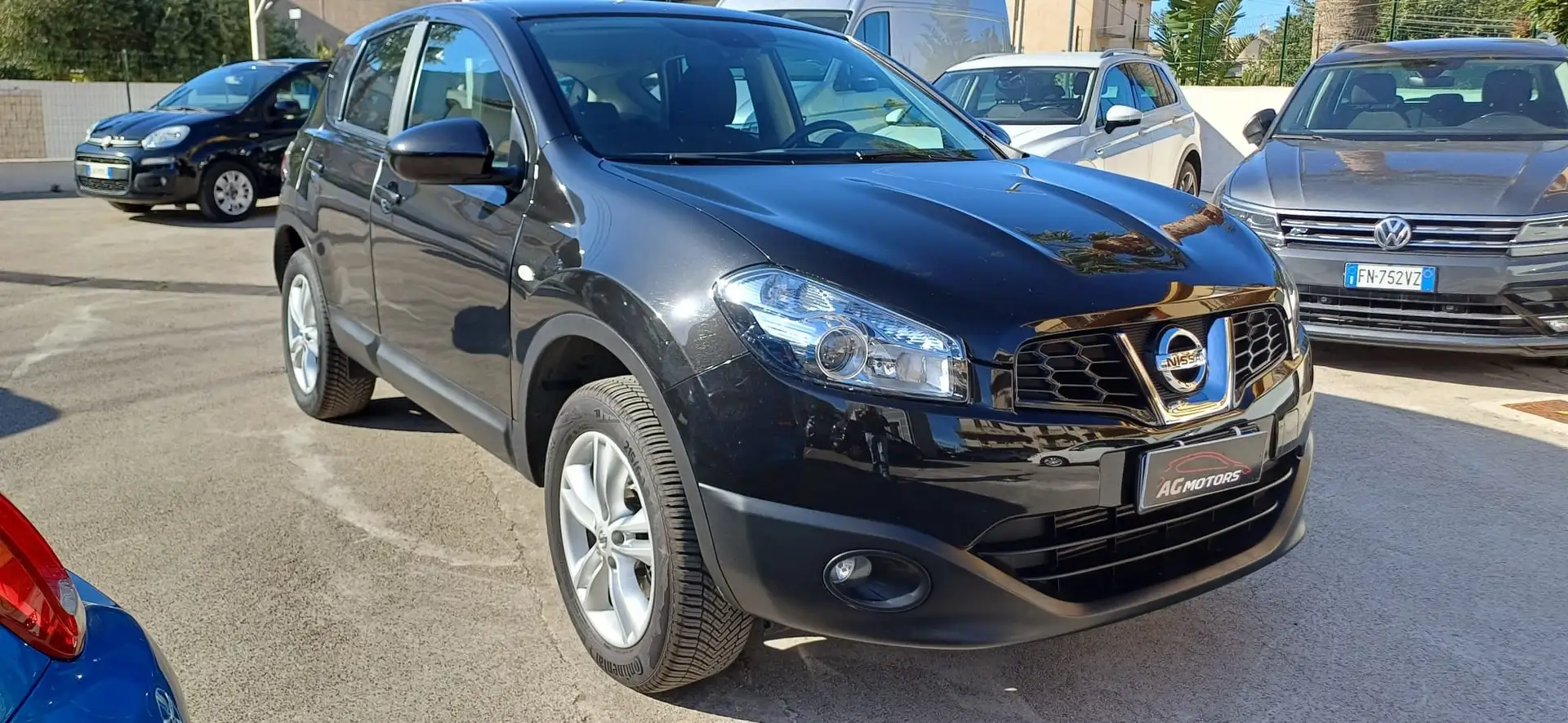 Nissan Qashqai - 1