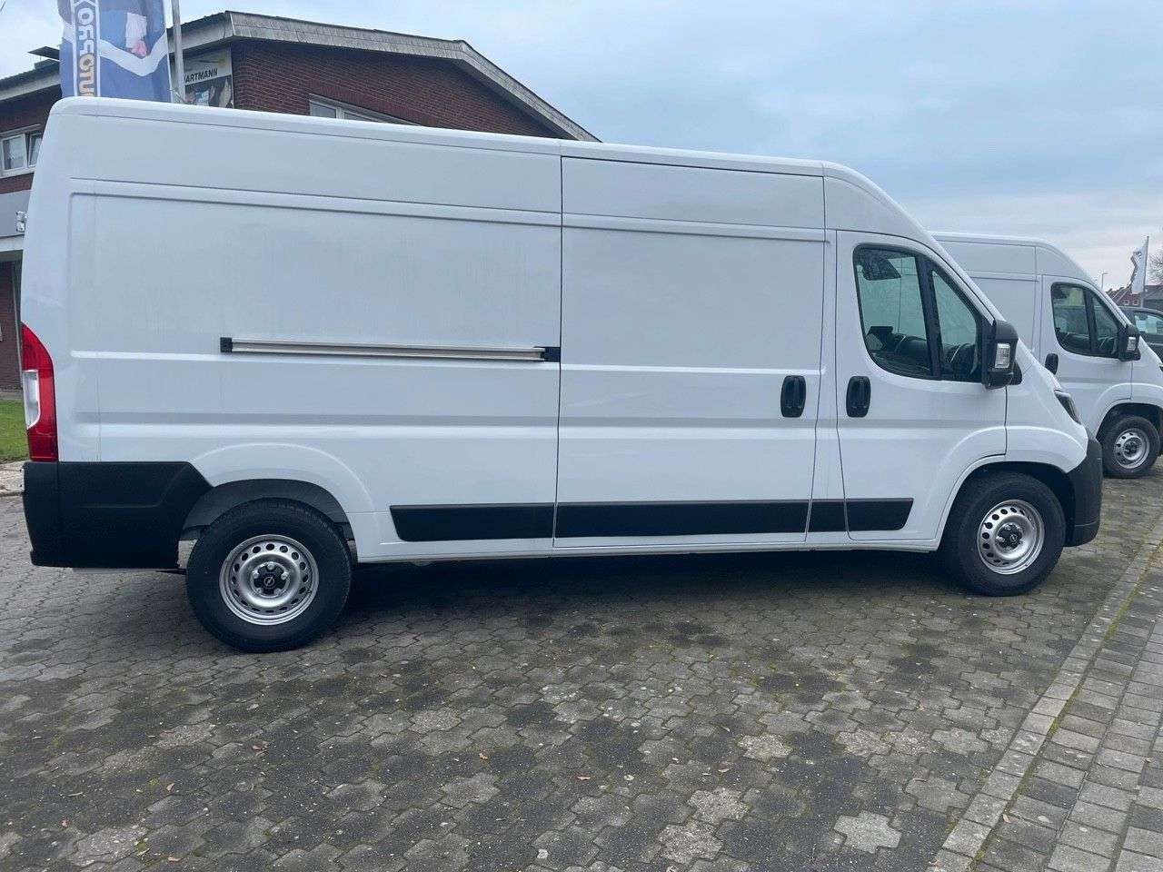 Opel Movano