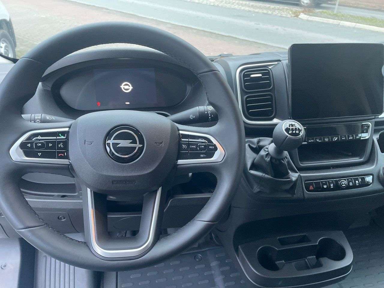 Opel Movano