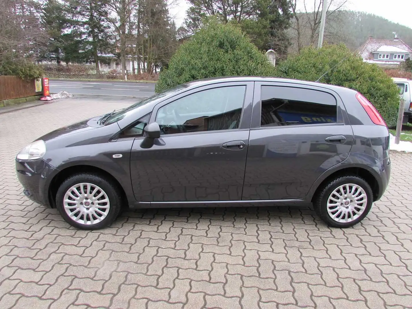 Fiat Grande Punto 1.2 8V 5-T. 'KLIMA/CD' Negro - 2